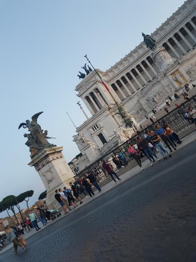 Clementinam Colosseum Apartamento